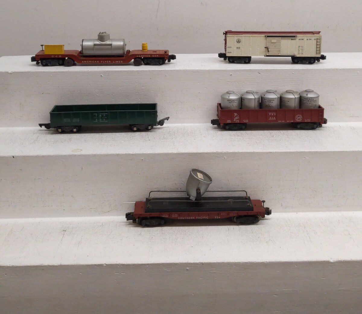 American Flyer Vintage S Postwar Freight Cars # 933, 916, 934, 948 & 631 [5] EX