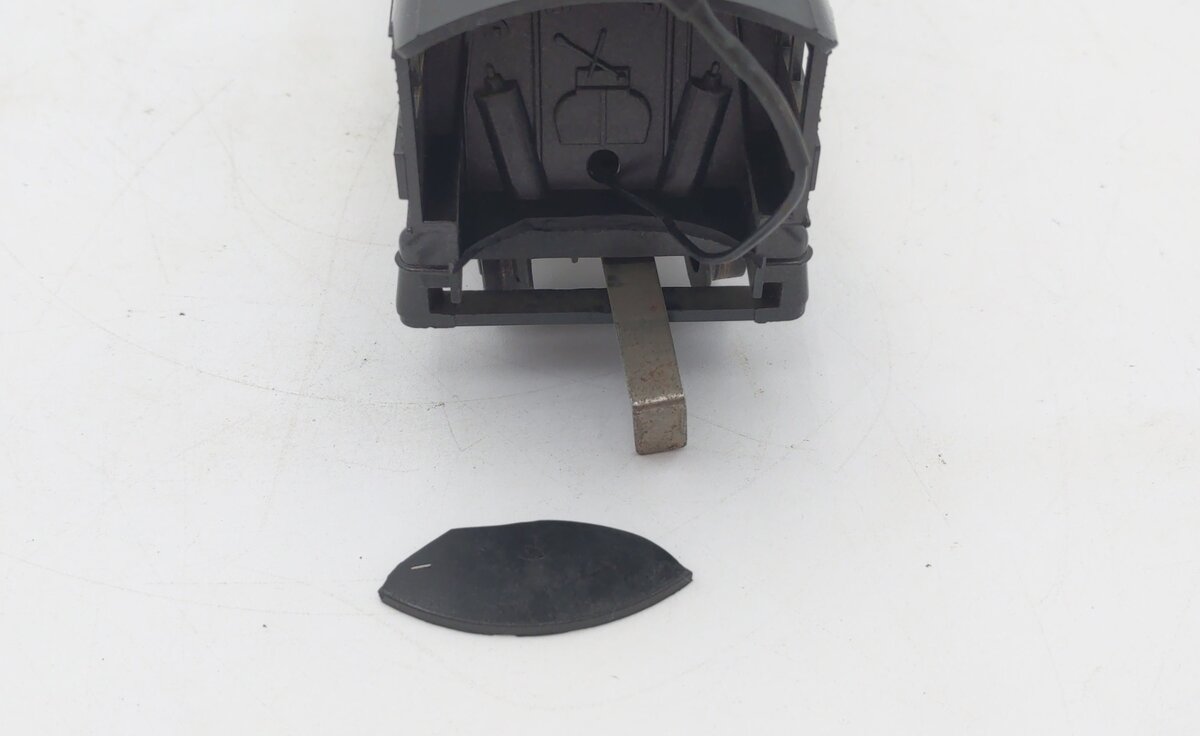 Lionel 6-8141 O Gauge Pennsylvania 2-4-2 Steam Locomotive & Tender #8141