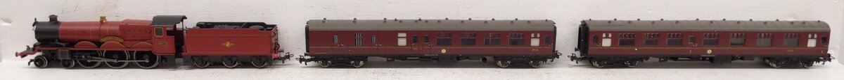 Marklin 29552 HO Scale "Hogwarts Express" Steam Passenger Train Starter Set VG/Box