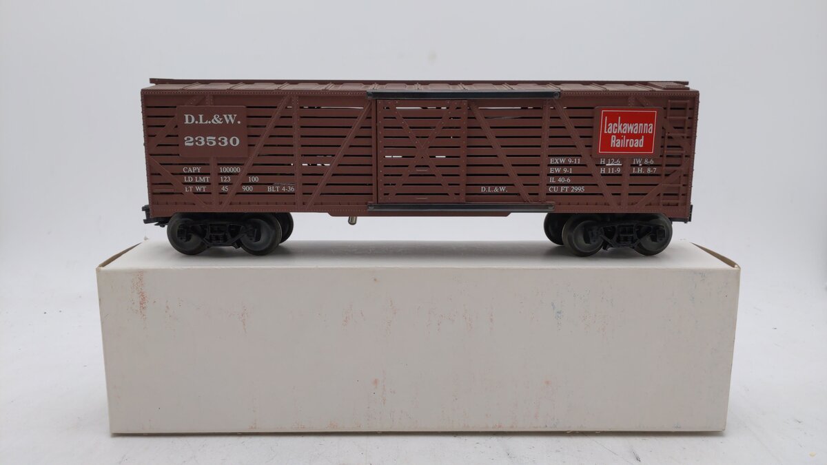 Frank's Roundhouse 5 O Gauge Lakawanna Railroad Stock Car #23530 w/RoW Sound EX/Box