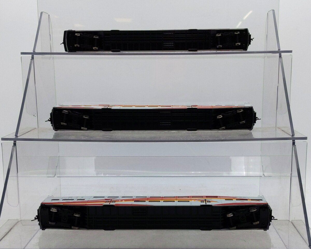 Athearn 25910 HO Scale NMDOT Rail Runner Bombardier Cab/Coach Cars #2 (Set of 3)