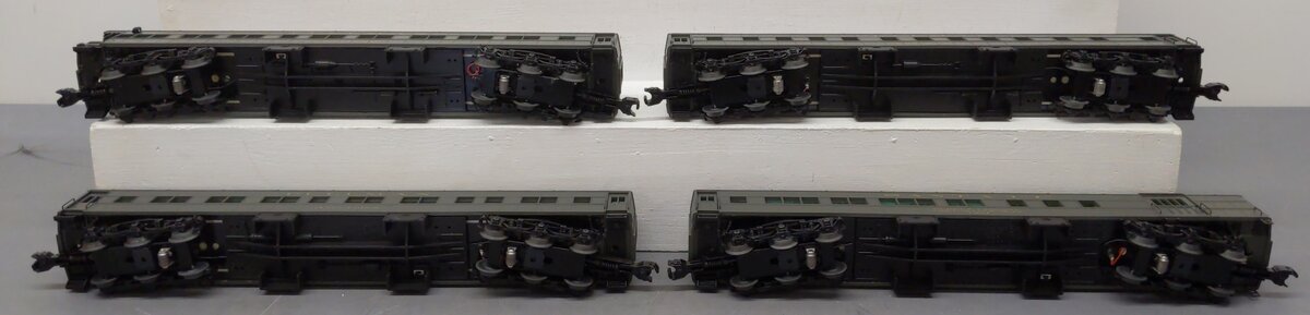 Lionel 6-15526 O Gauge Santa Fe Heavyweight Passenger Cars (Set of 4) EX/Box