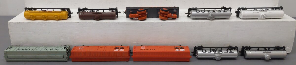 Tyco & Other HO Scale Assorted Freight Cars [10] EX