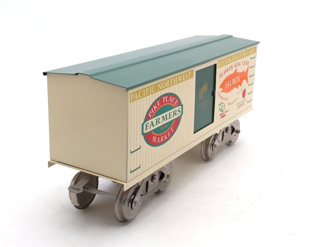 McCoy 1995 Standard Gauge Pacific Northwest Pike Place Reefer EX/Box