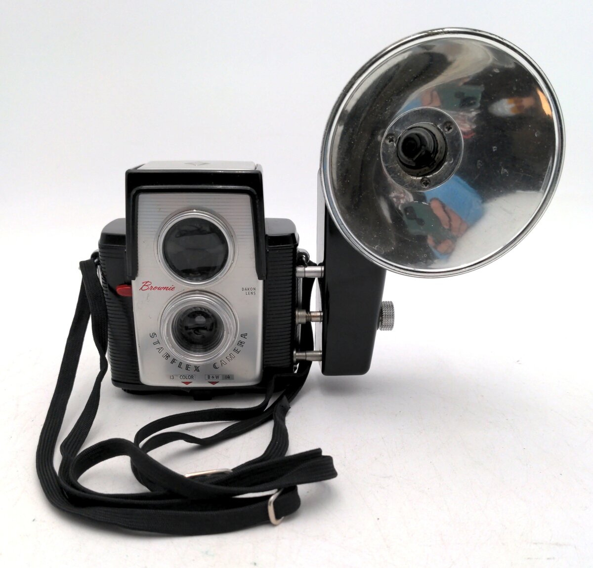 Eastman Kodak 25L Brownie Starflex Film Camera w/Flash Holder (1950s) EX