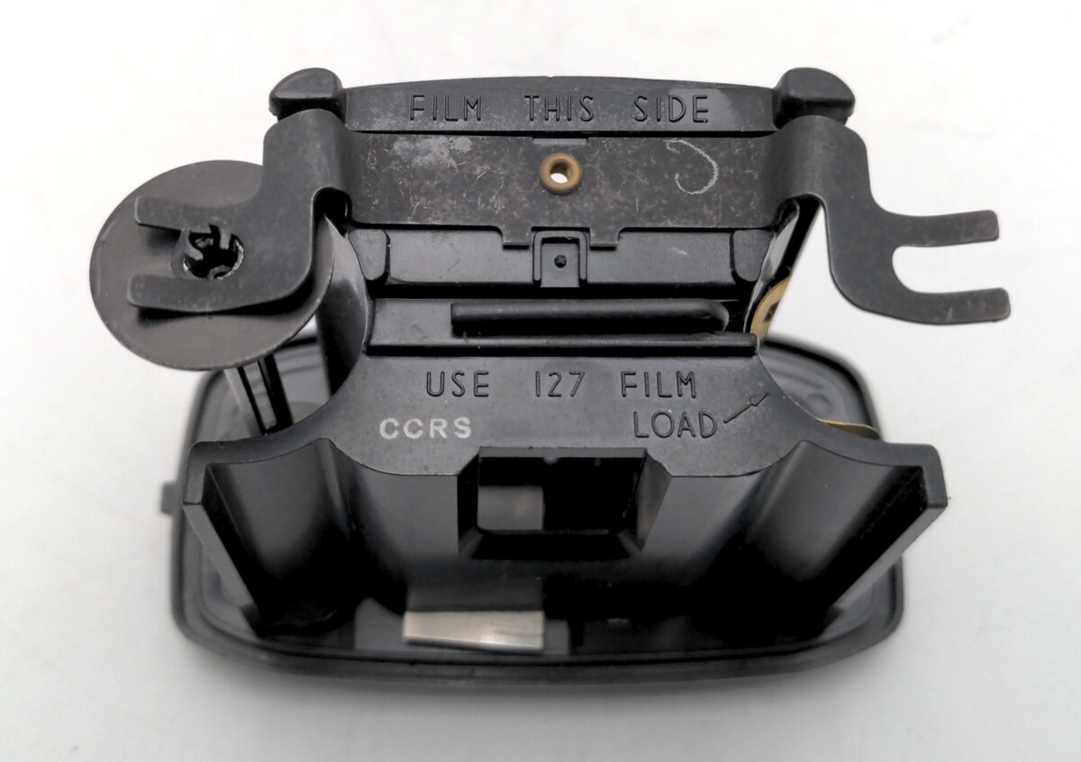 Eastman Kodak 25L Brownie Starflex Film Camera w/Flash Holder (1950s) EX