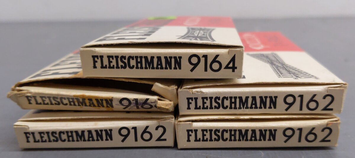 Fleischmann N Scale Assorted Crossover Track Sections: 9162 & 9166 [4] EX/Box