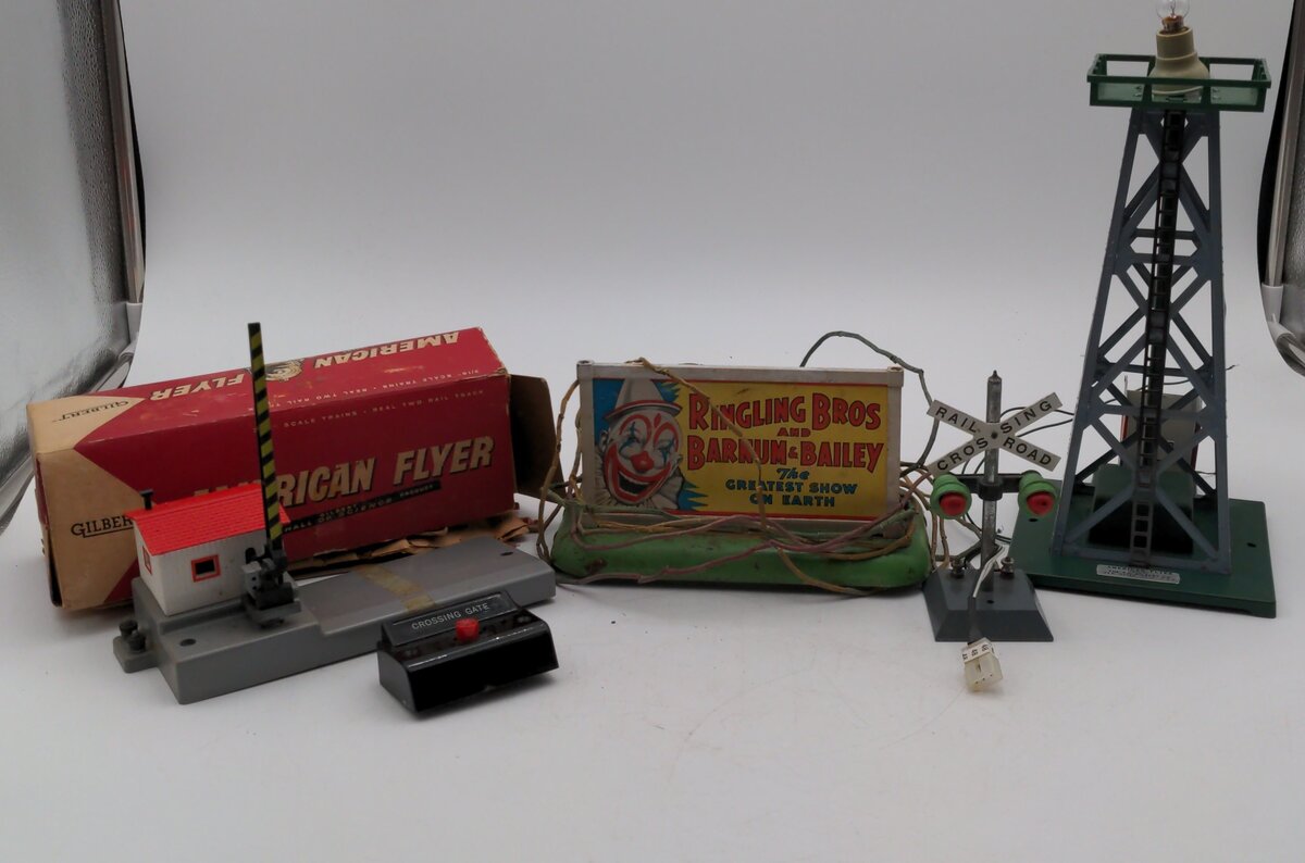 American Flyer Vintage S Postwar Accessories # 23601, 769, 760 & 577 [4] VG