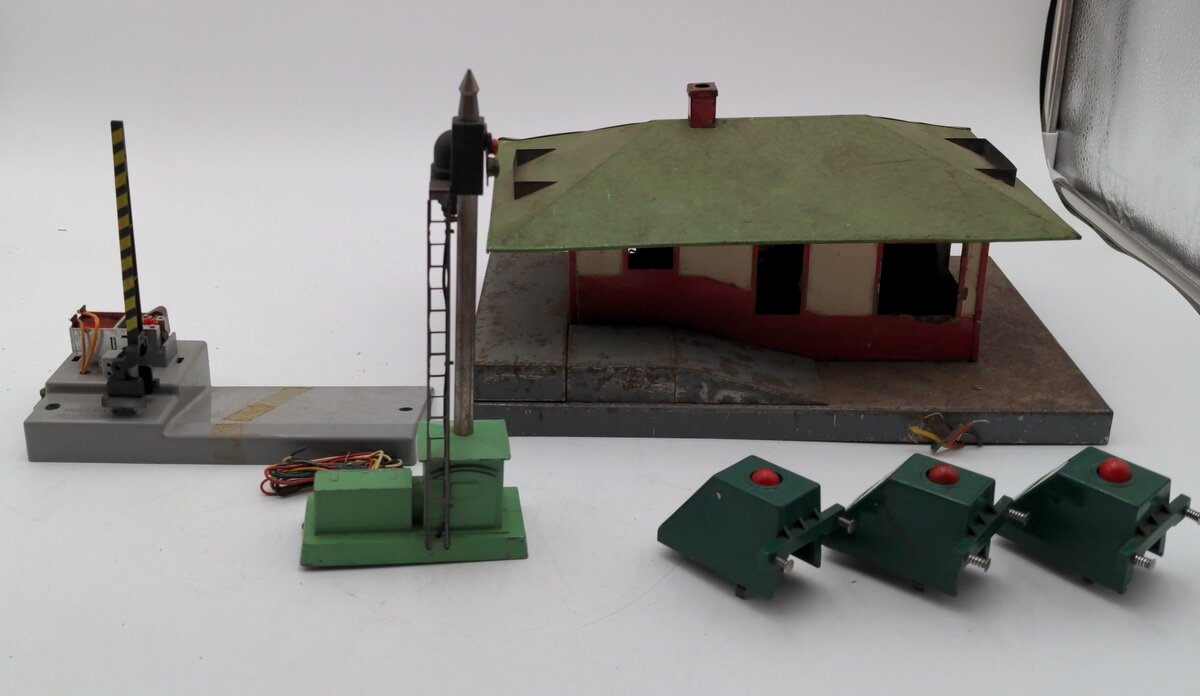 American Flyer Vintage S Postwar Accessories # 589, 23601, 730 & 761 [4]