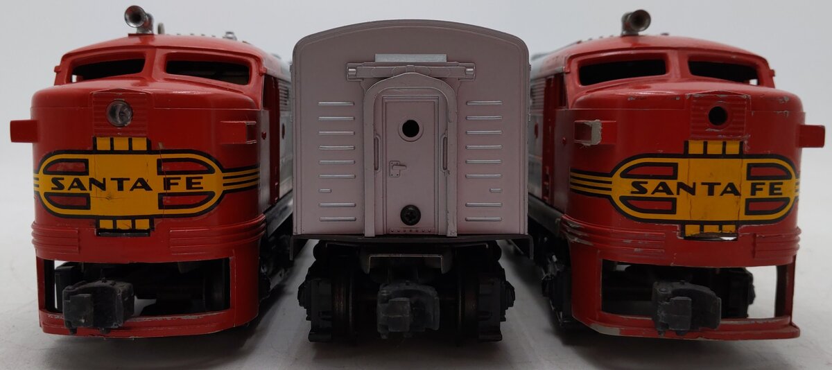 Lionel 218 Vintage O Santa Fe Alco ABA Diesel Locomotive Set VG