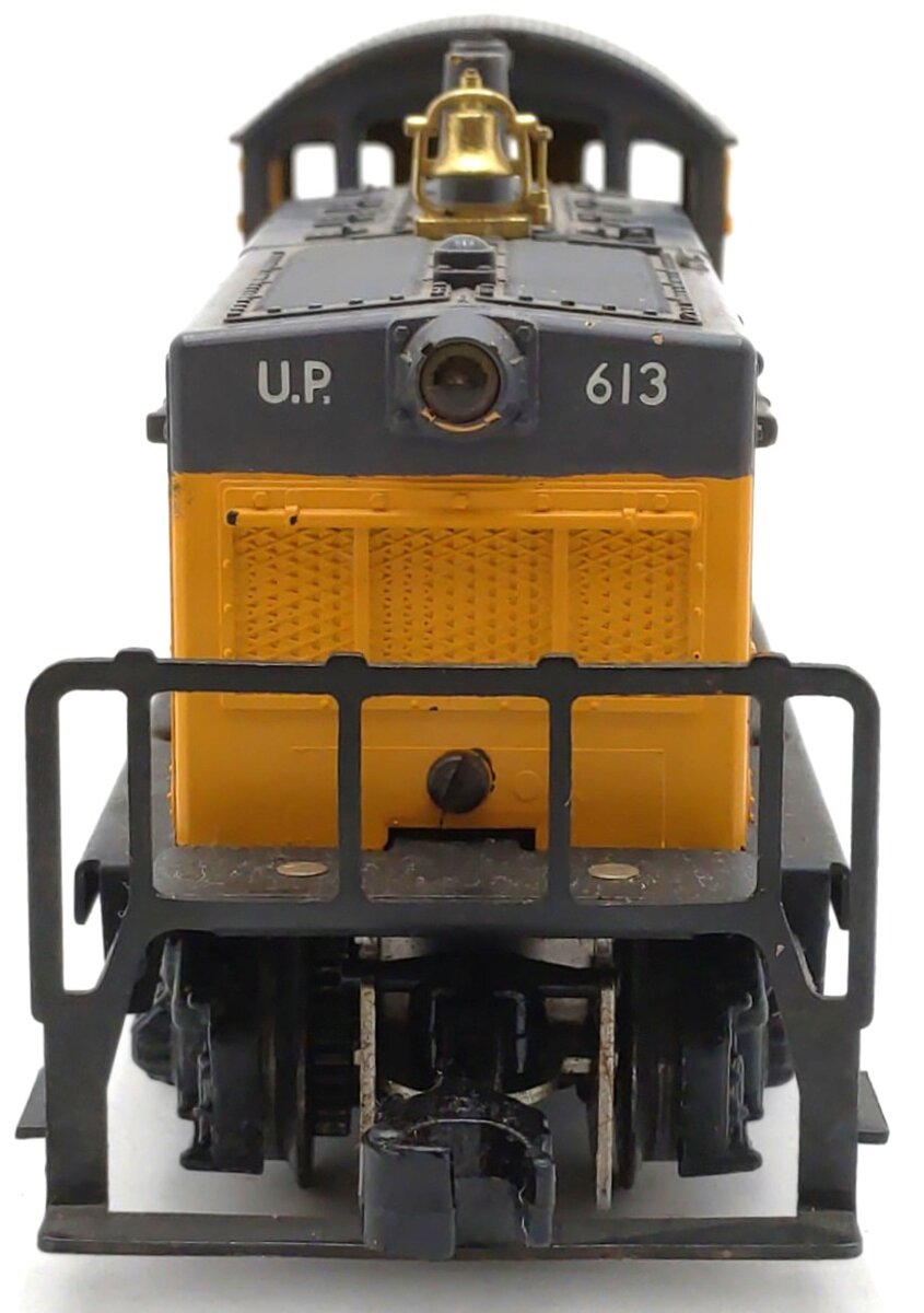 Lionel 613 Vintage O Union Pacific NW-2 Diesel Locomotive VG
