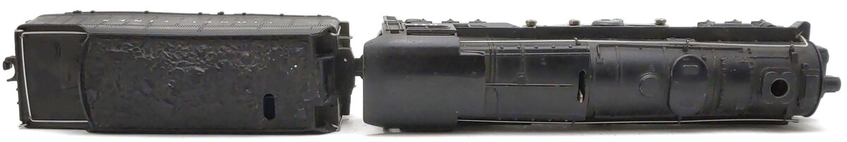 Lionel 671 Vintage O 6-8-6 Die-Cast Steam Turbine Locomotive w/6466W Tender VG