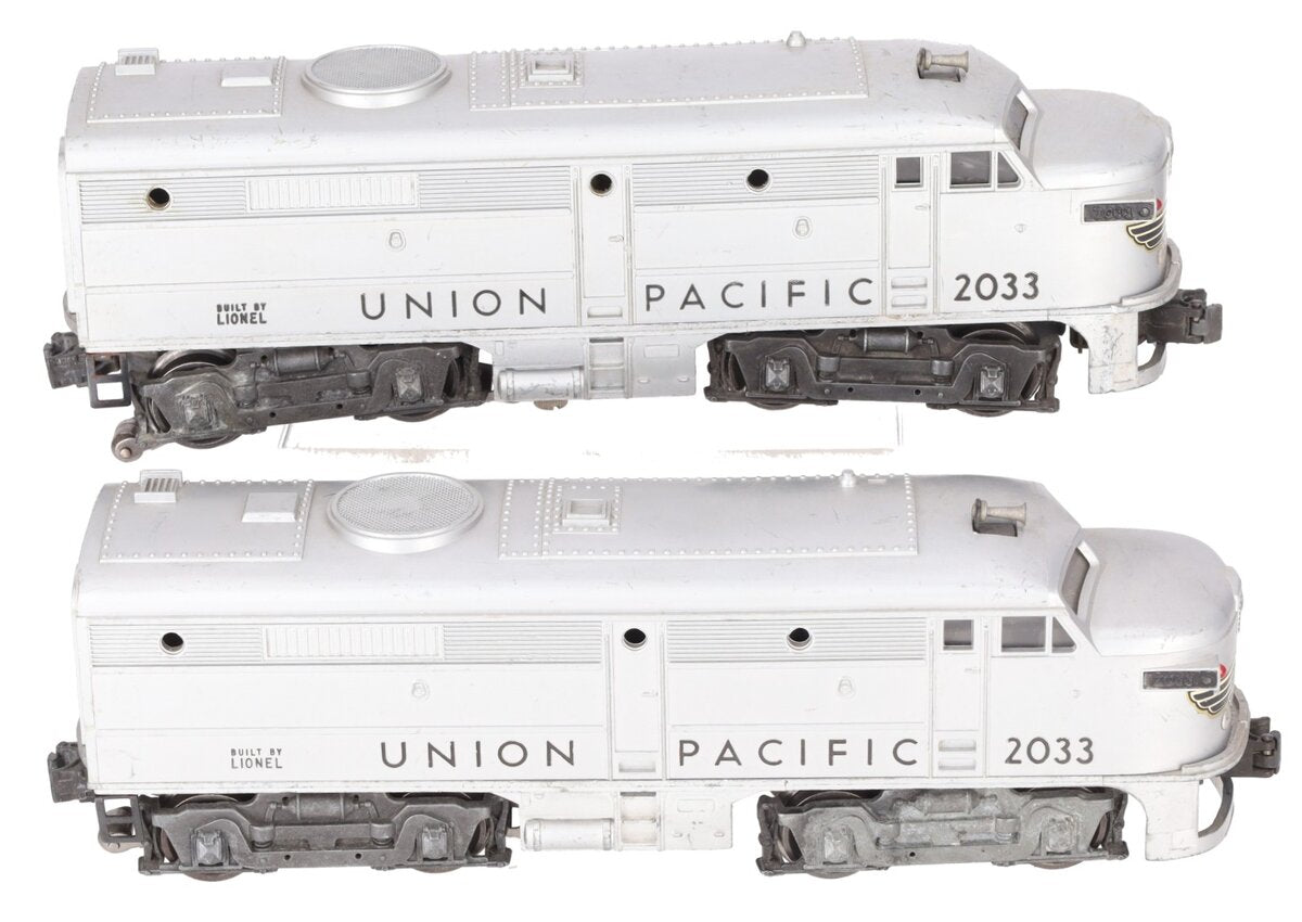 Lionel 2033 Vintage O Union Pacific Alco AA Diesel Locomotive Set VG