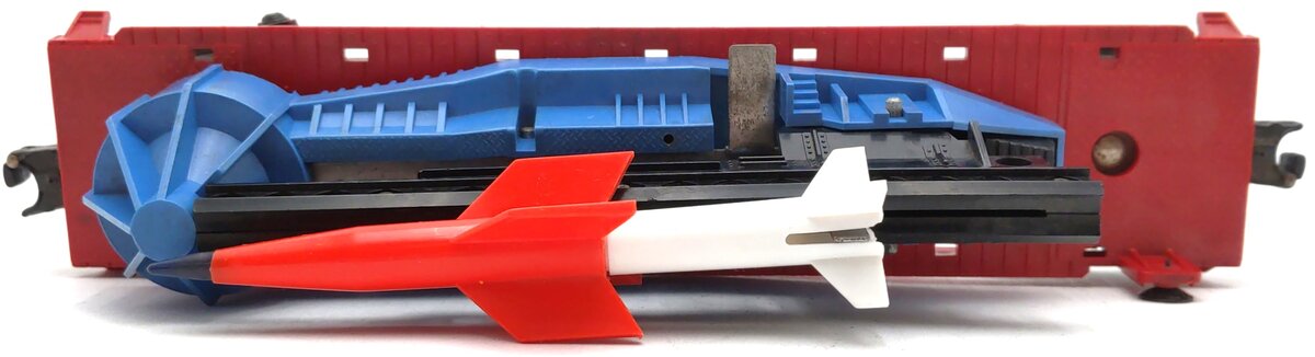 Lionel 6650 Vintage O IRBM Rocket Launcher VG