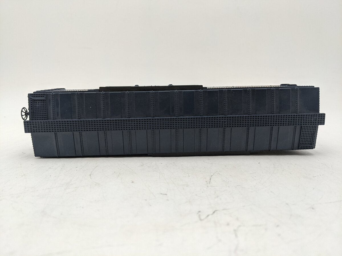 Lionel 6-16622 O Gauge CSX Boxcar with Red Flashing ETD EX