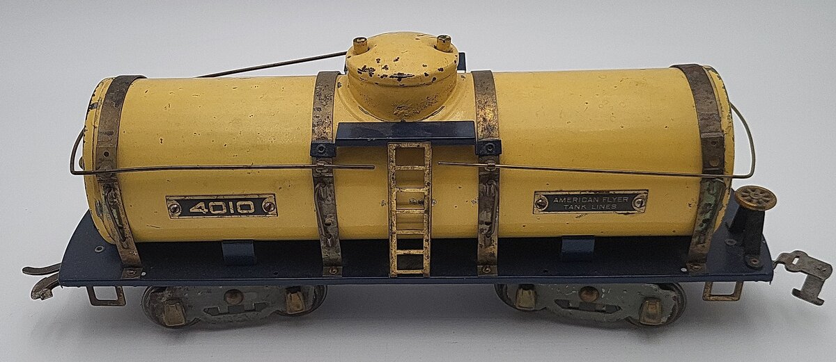 American Flyer 4010 Vintage Standard Wide Gauge Tinplate Tank Car