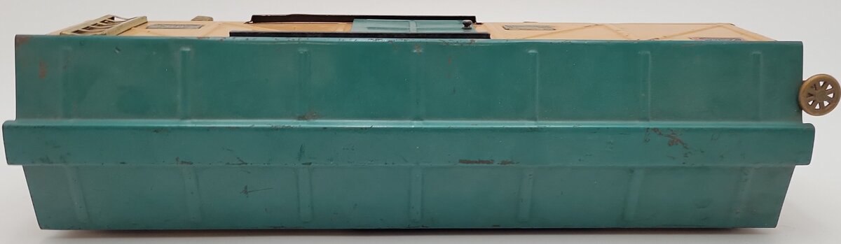 American Flyer 4018 Vintage Standard Gauge Mustard Green Boxcar VG