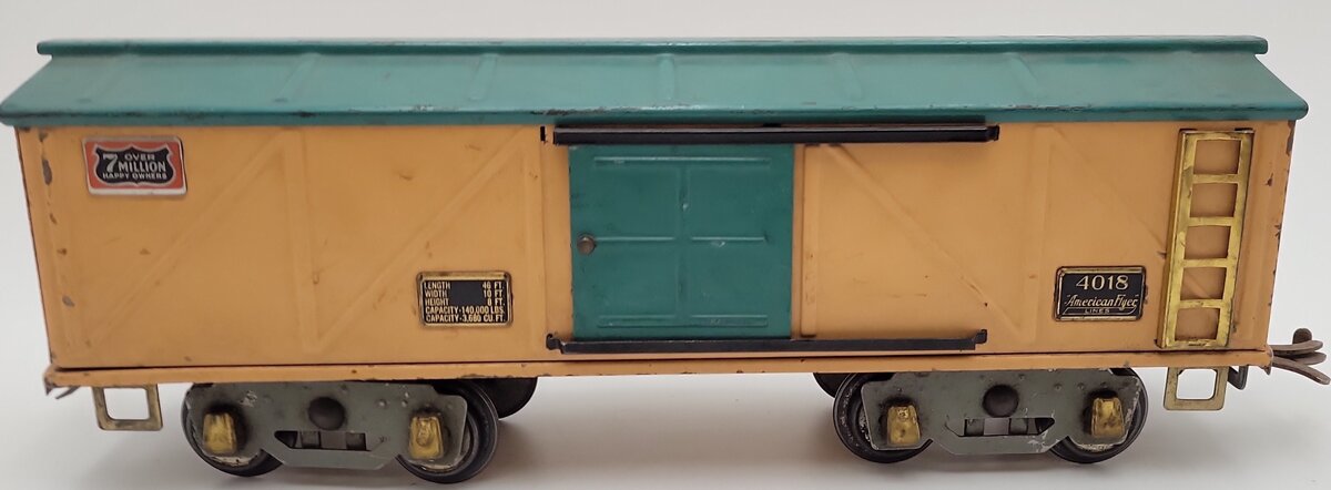 American Flyer 4018 Vintage Standard Gauge Mustard Green Boxcar VG