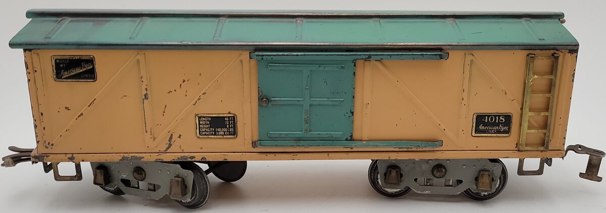 American Flyer 4018 Vintage Standard Gauge Mustard Green Boxcar VG