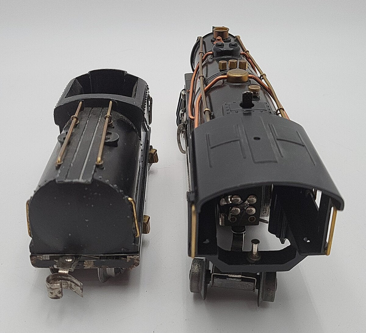 American Flyer 3326 Vintage O 2-4-2 Steam Locomotive & Tender VG