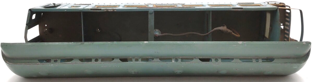 Ives 189 Vintage Standard Gauge Tinplate Observation Car
