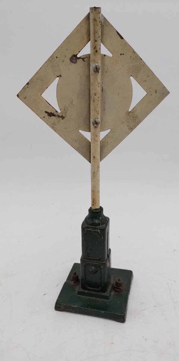 Ives 332 Vintage Standard Gauge Prewar Automatic Bell Signal