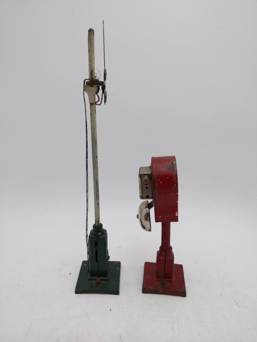 Ives Standard Gauge 300 Prewar Manual Semaphore & 333 Crossing Bell [2]