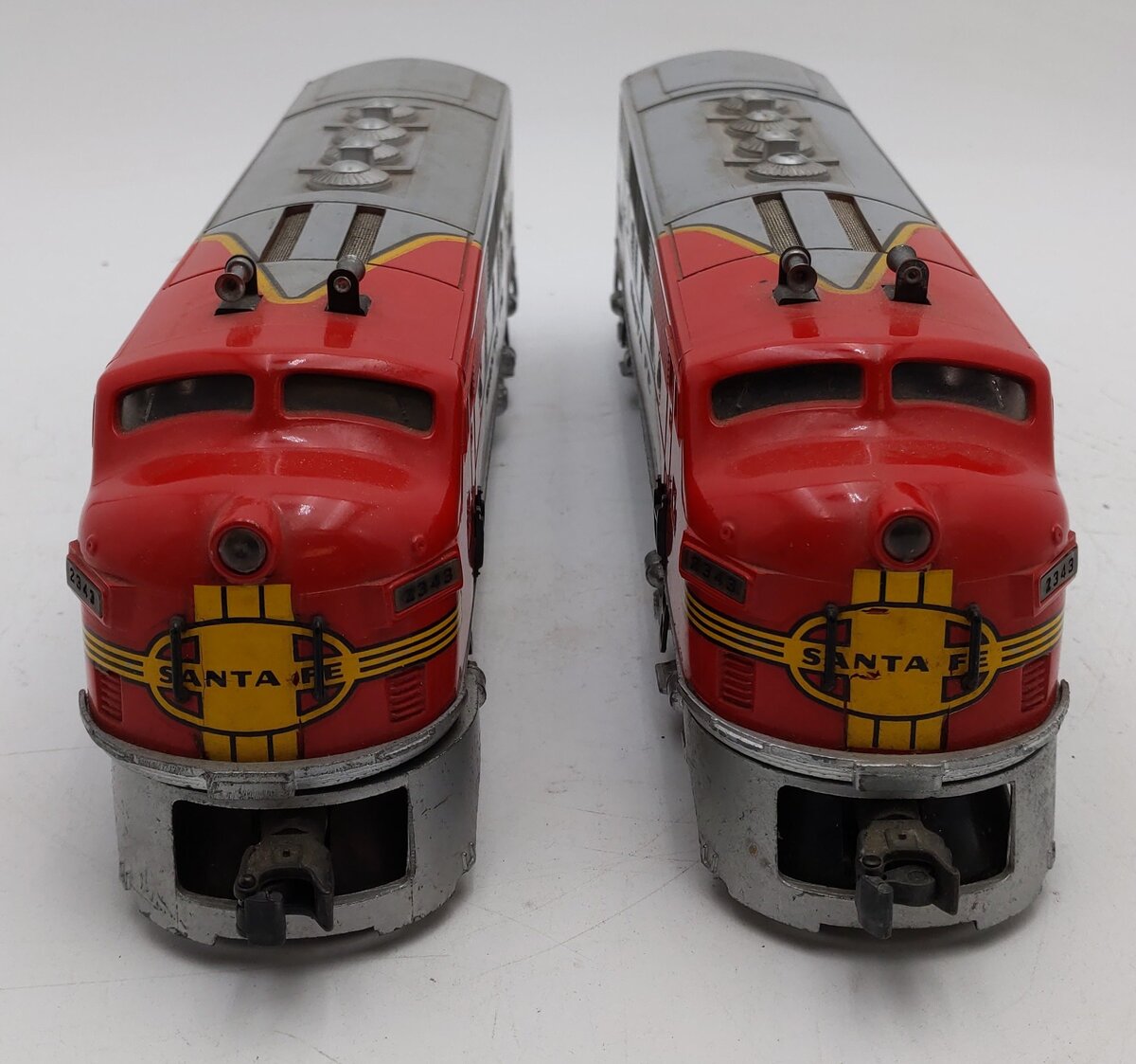 Lionel 2343 Vintage O Santa Fe F3 AA Diesel Locomotive Set VG
