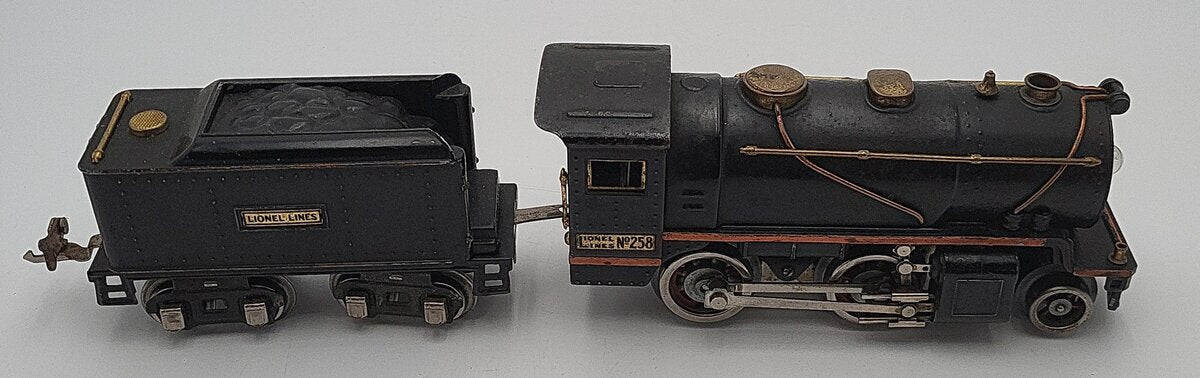 Lionel 258 Vintage O Scale Prewar Tinplate 2-4-0 Steam Locomotive and Tender VG