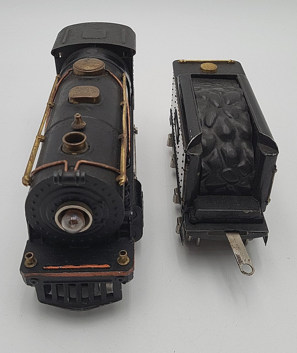 Lionel 258 Vintage O Scale Prewar Tinplate 2-4-0 Steam Locomotive and Tender VG