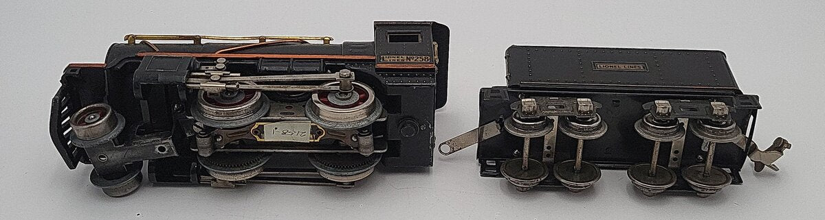Lionel 258 Vintage O Scale Prewar Tinplate 2-4-0 Steam Locomotive and Tender VG