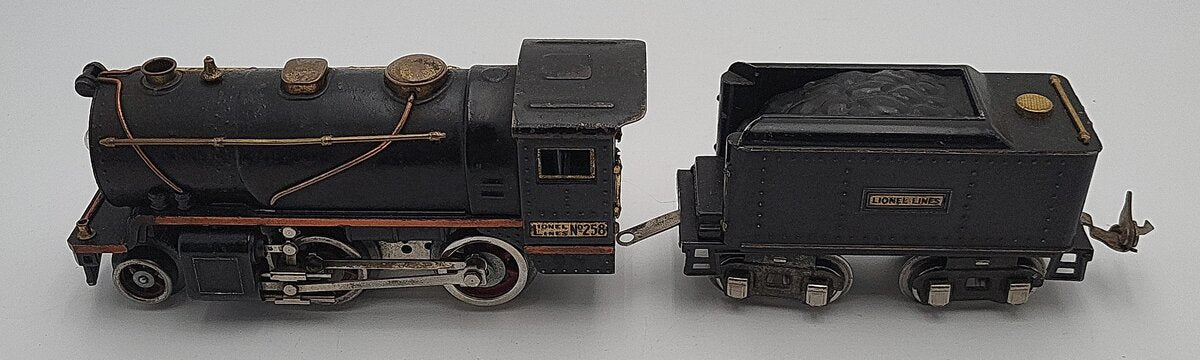 Lionel 258 Vintage O Scale Prewar Tinplate 2-4-0 Steam Locomotive and Tender VG