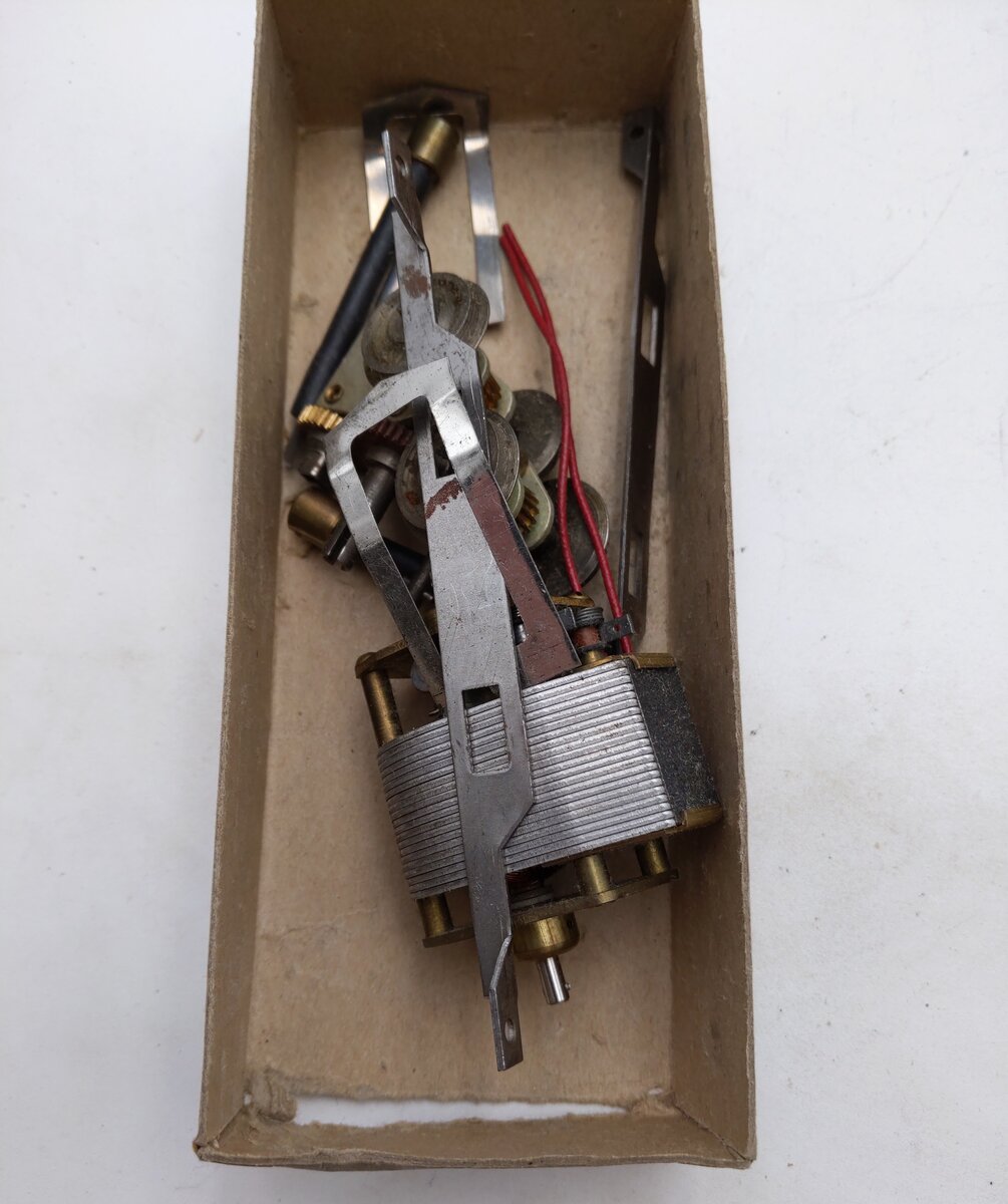 All-Nation O Gauge F-3 Dual Road Diesel B Unit Kit -Unassembled EX/Box