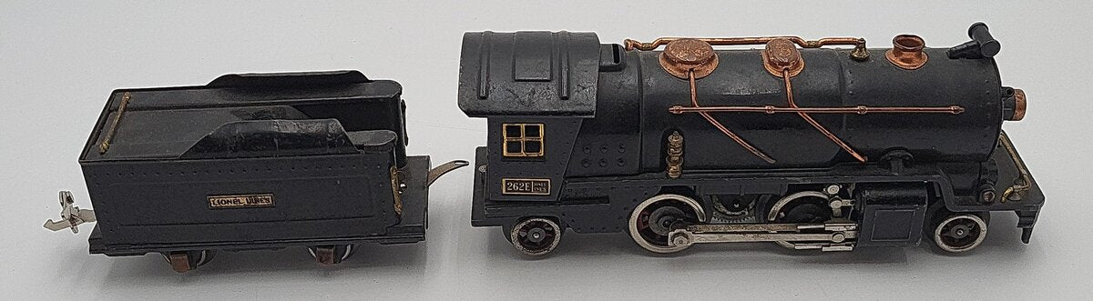 Lionel 262E Vintage O Prewar 2-4-2 Steam Locomotive & Tender VG