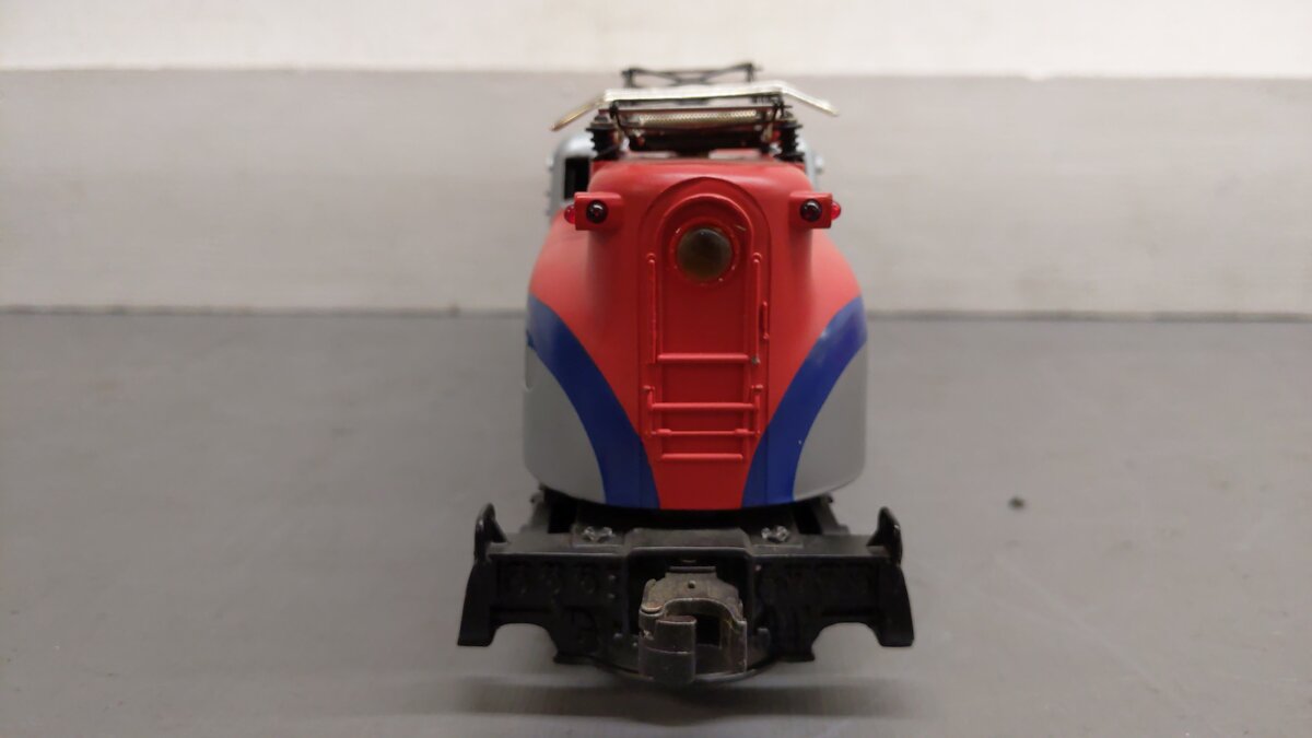 Lionel 6-18303 O Gauge Amtrak GG-1 Electric Locomotive #8303 EX/Box