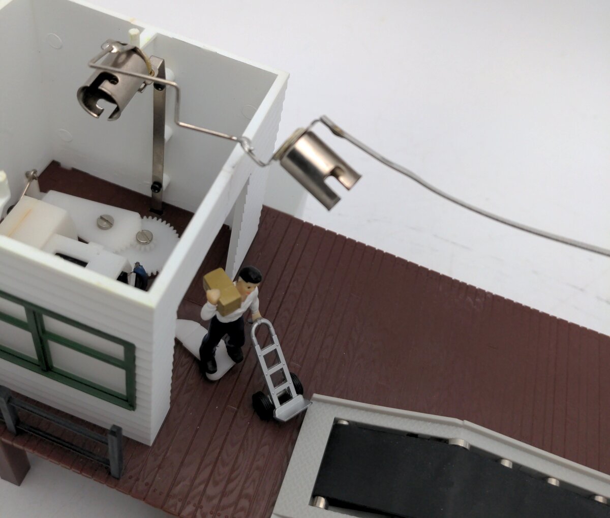 K-Line K4241802 O Gauge Operating Loading Platform (No Flatcar) EX/Box