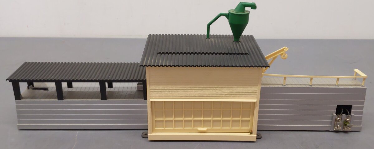 Lionel 6-32989 464 Sawmill (Sawmill Building Only) EX/Box