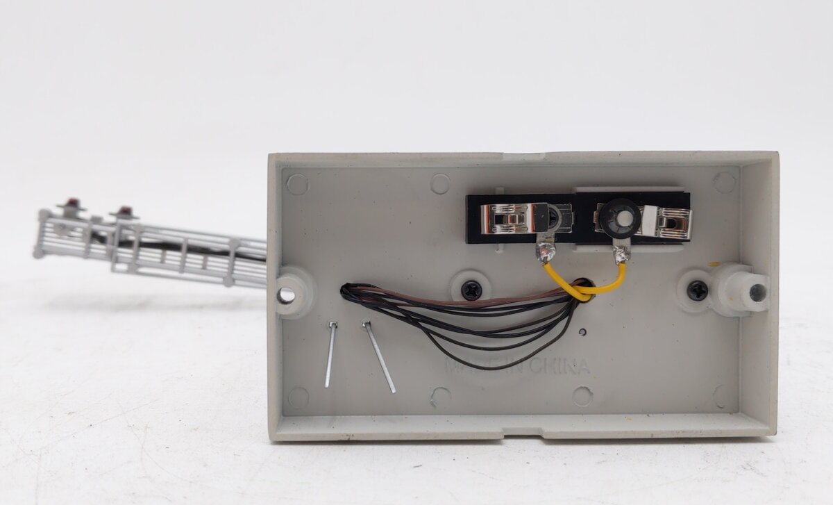 Lionel 6-22934 O Scale Operating Cantilever Signal EX/Box