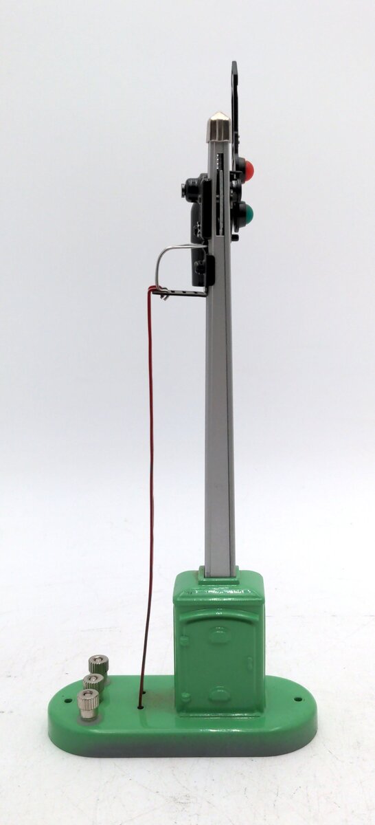 MTH 30-1075 O Gauge Operating Semaphore Signal #151 EX/Box