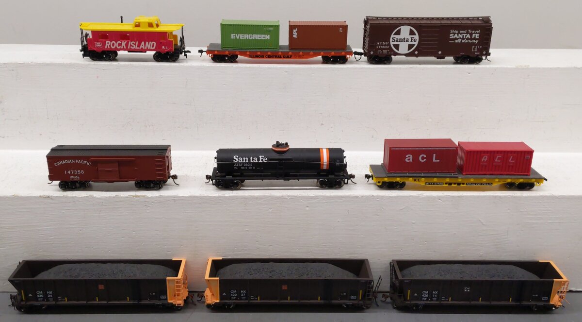 Life-Like, Bachmann, & Other HO Scale Assorted Freight Cars [9] EX
