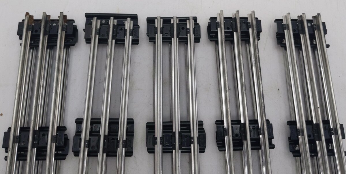 Lionel 6-12840 O Gauge Tubular 10" Insulated Straight Track (18) VG