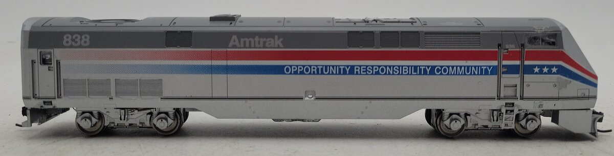 Athearn 3645 HO Amtrak P40 AMD 103 Powered Diesel Locomotive#838 EX/Box