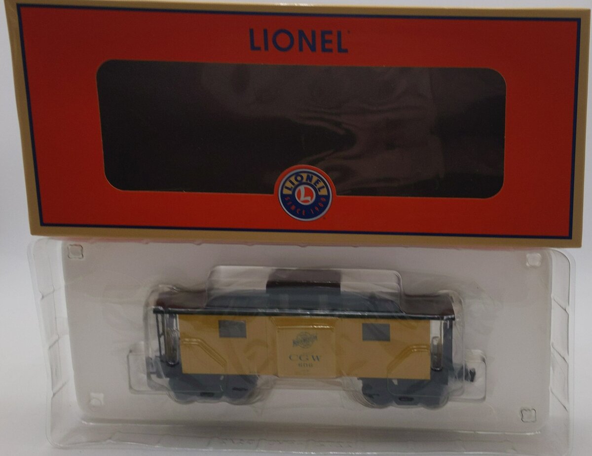 Lionel 2043290 O Chicago and North Western NE-5 Caboose #606