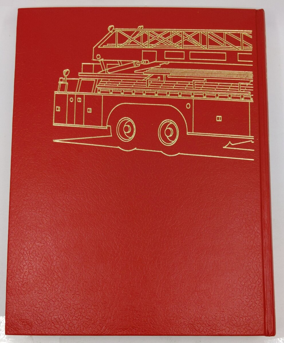 American Fire Engines Since 1900 Hardcover Book By Walter McCall LN