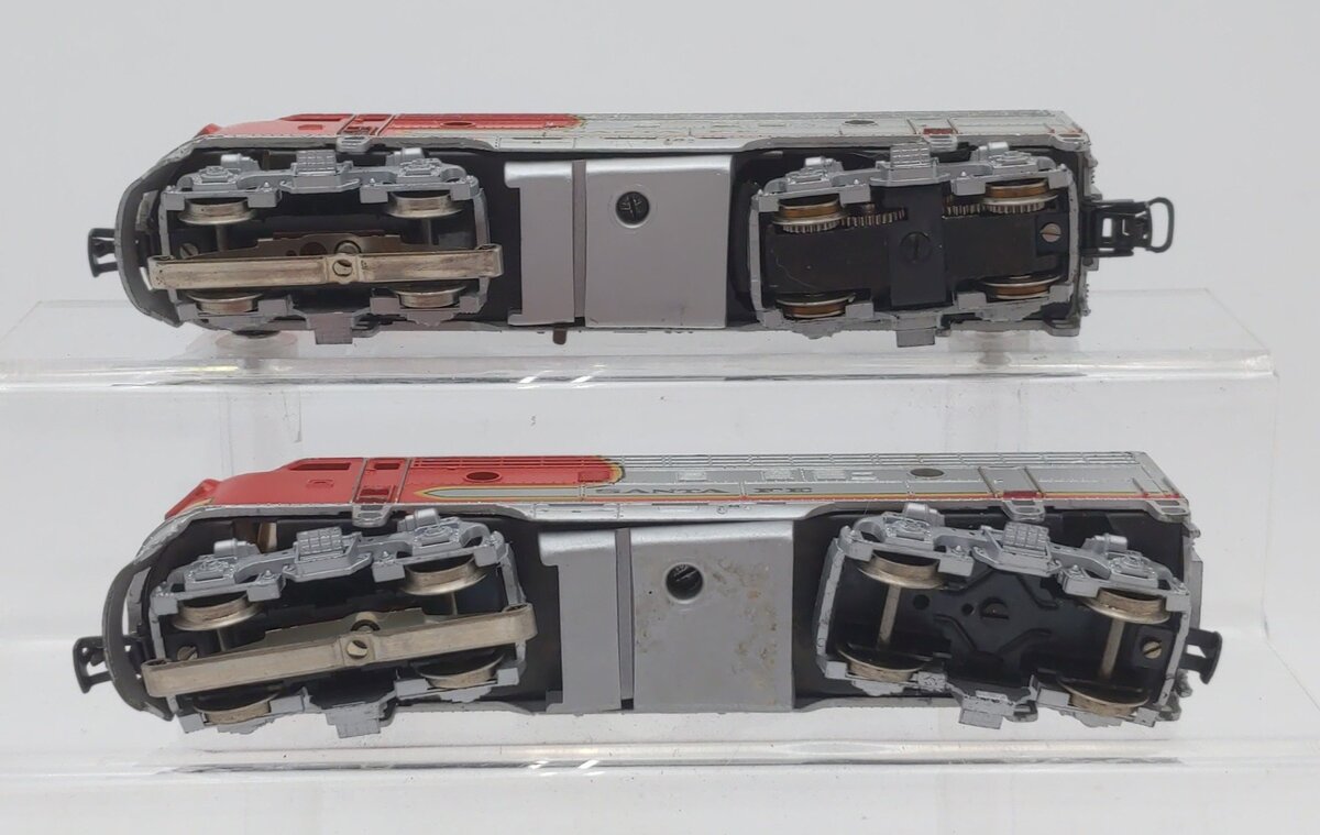 Marklin 3060&4060 HOゲージ　SANTA FE鉄道機関車セット Marklin 4060 HO Santa Fe EMD F7 AA Diesel Locomotive Set #337 VG
