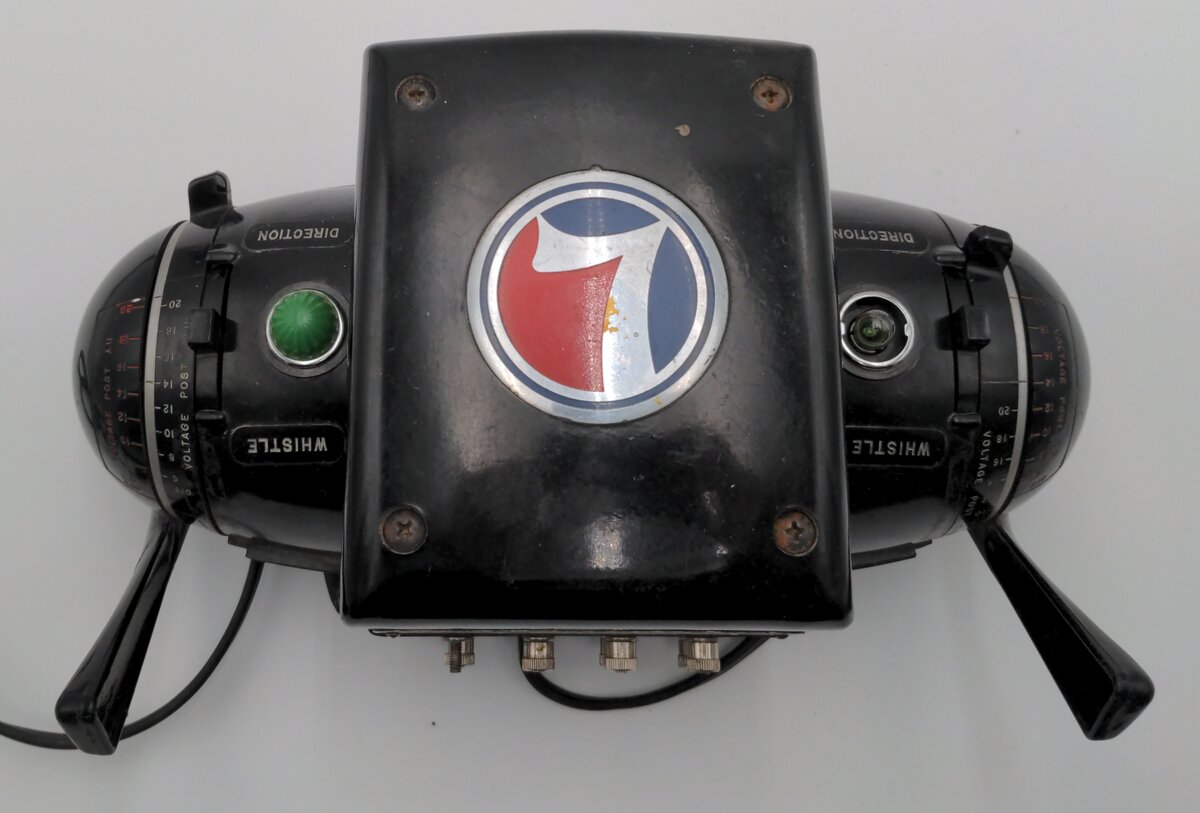 Lionel ZW Vintage O 250 Watt 4 Train Transformer with Whistle VG