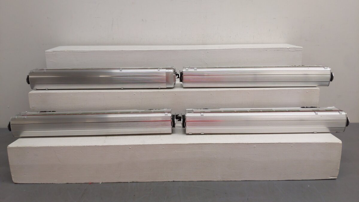 Lionel 6-25450 Pennsylvania Railroad 18 Inch Aluminum Passenger Cars (Pack of 4) EX/Box