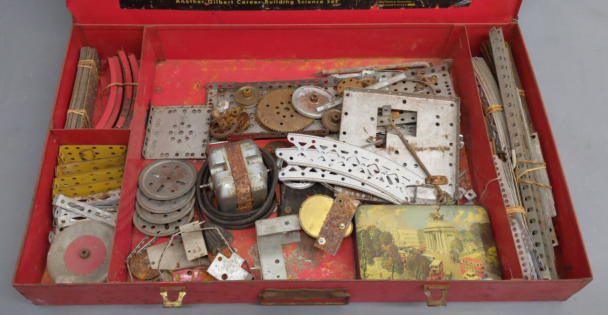 Gilbert 10083 Vintage Erector Amusement Park Set/Box