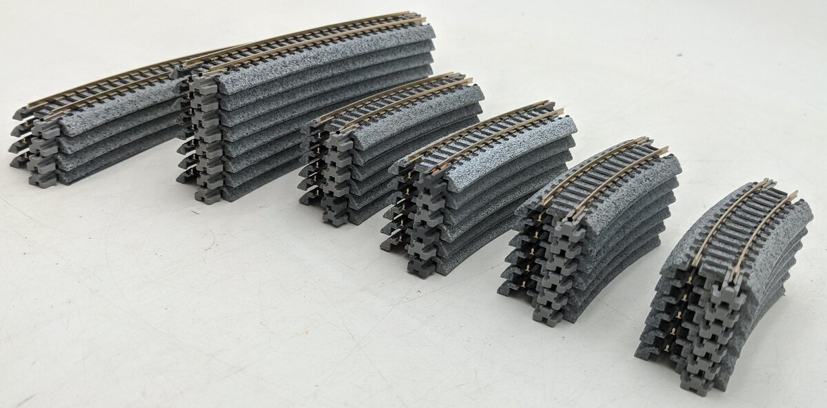 Kato N Scale Assorted Curved Track Sections [36] VG