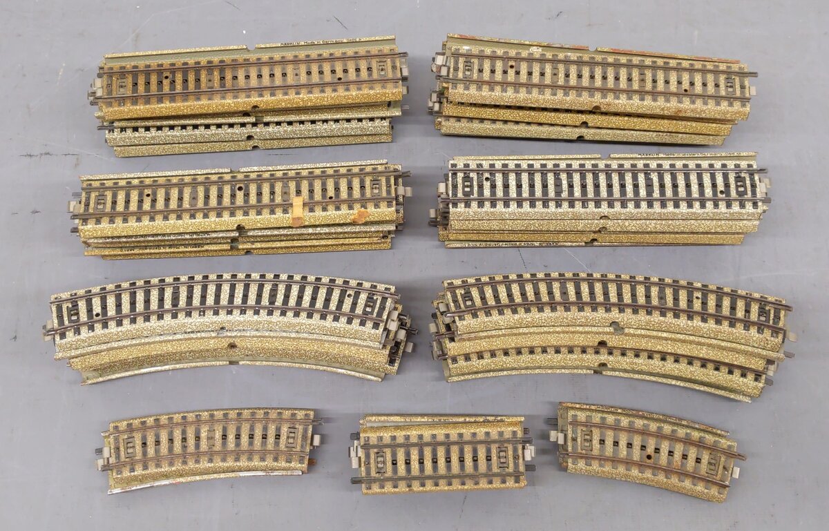 Marklin HO Scale M Track Curved and Straight Assorted Sections [100] VG